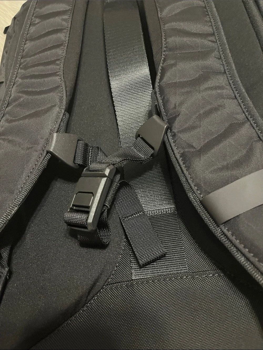 Alpaka Metro Backpack Pro - Black NWT